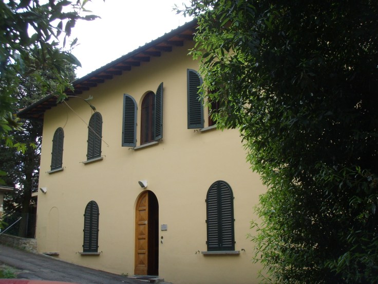 Villa_il_roseto_(fiesole)_00